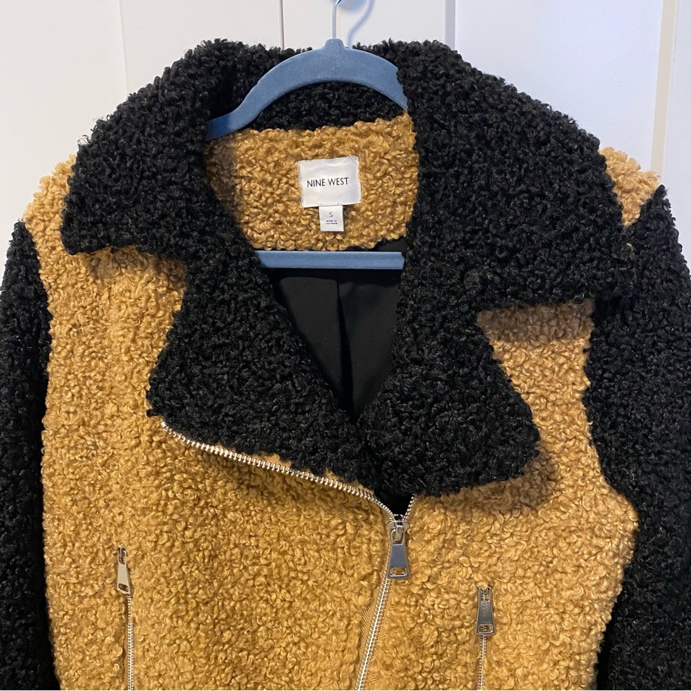 Nine West Sherpa Moto Bomber Teddy Zip up Jacket in Black and Brown size Small